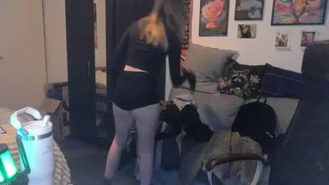 baseddutch online show from October 2025 08:31:02 PM