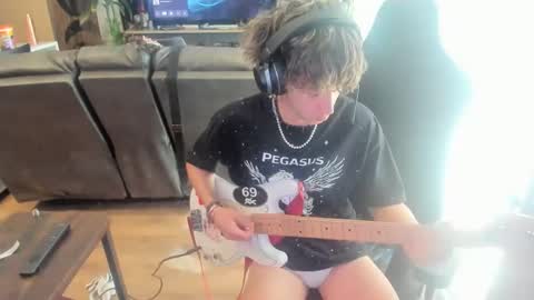 ryan online show from April 2026 09:12:02 PM