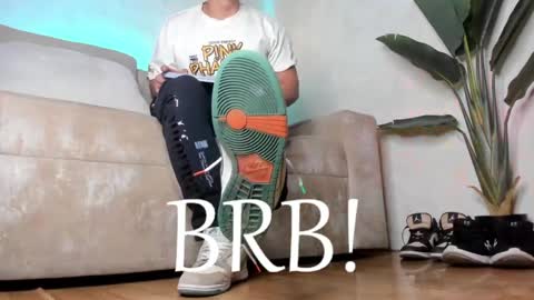 Bastian Independent Model online show from March 2026 01:12:02 PM