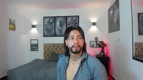 Snapshot of bastian_jones1 chatting on November 2025 11:59:02 PM bastian_jones1 online show from November 2025 11:59:02 PM