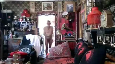 Bazza online show from February 2026 02:48:01 AM