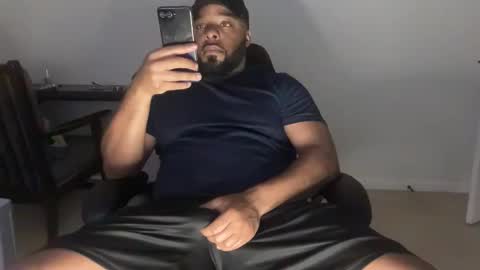 Zaddy online show from April 2026 09:33:02 AM