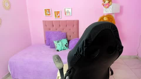 Charlote online show from March 2026 12:28:01 PM