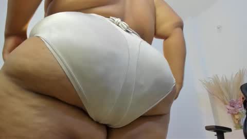 Snapshot of bbw_cindy11 chatting on February 2026 06:22:01 AM Cindy online show from February 2026 06:22:01 AM