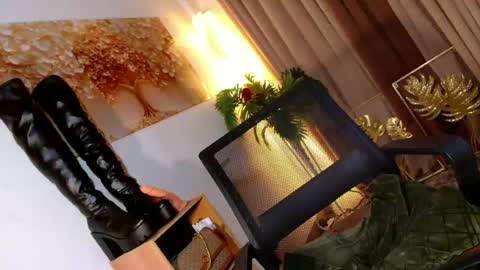 Snapshot of bby_lexielore69 chatting on June 2026 11:31:02 PM bby_lexielore69 online show from June 2026 11:31:02 PM