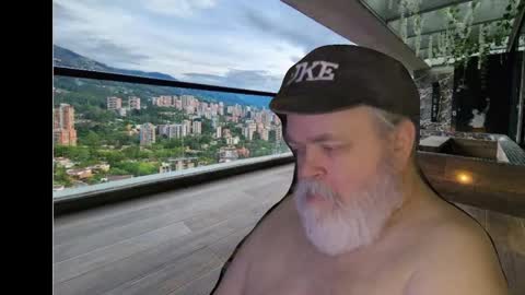 Dookie online show from December 2024 11:10:02 PM