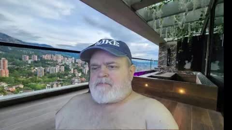 Dookie online show from November 2025 01:44:01 AM