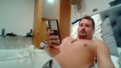 bearboudior online show from June 2026 10:45:02 AM