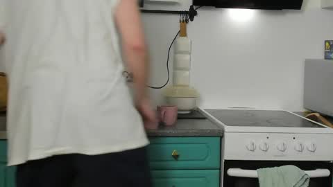 Zeus online show from April 2026 11:18:02 PM