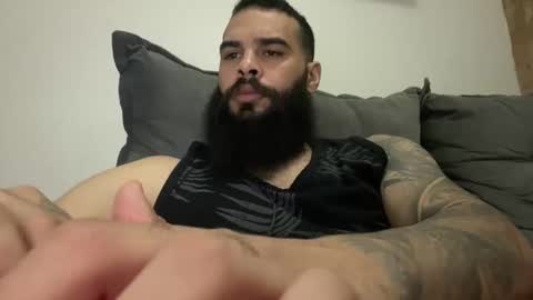 Min online show from March 2026 01:44:01 AM