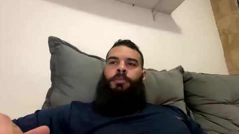 Min online show from April 2026 12:02:02 AM