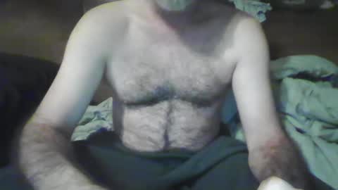 Snapshot of beastiejam2000 chatting on March 2025 03:32:01 AM beastiejam2000 online show from March 2025 03:32:01 AM