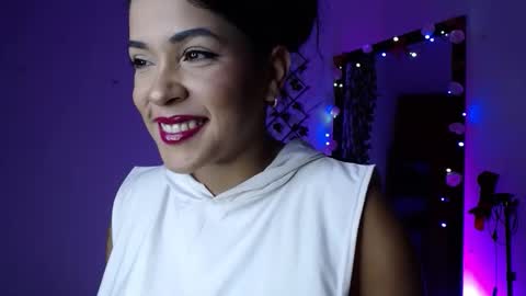 Snapshot of beautibellah chatting on February 2026 02:04:01 AM beautibellah online show from February 2026 02:04:01 AM