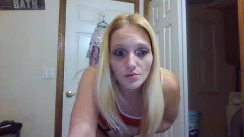 Julie Nicole online show from December 2024 06:55:02 AM