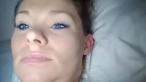 BECKY BOO  online show from November 2025 09:21:01 AM