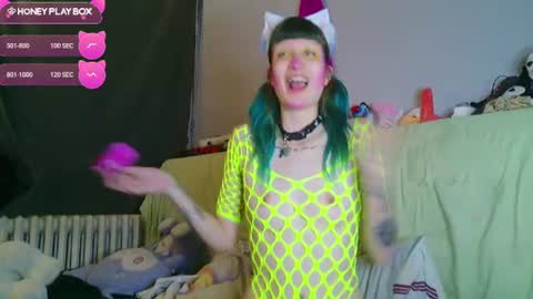 Snapshot of beckytheclown chatting on July 2026 02:36:01 AM Beckytheclown online show from July 2026 02:36:01 AM