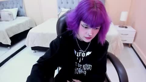 Bela online show from February 2026 01:18:02 PM