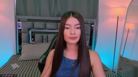 Bella  online show from April 2026 09:01:01 PM