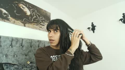 Bella online show from April 2026 01:36:01 AM