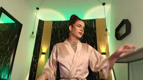     online show from April 2026 08:25:02 PM