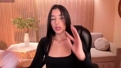 Snapshot of bellacarteer_ chatting on July 2026 07:42:01 PM Bella C online show from July 2026 07:42:01 PM