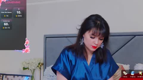 Snapshot of bellahillss chatting on February 2025 02:18:01 PM BellaHillss online show from February 2025 02:18:01 PM