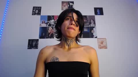 bellamy_094 online show from January 2026 12:25:01 AM