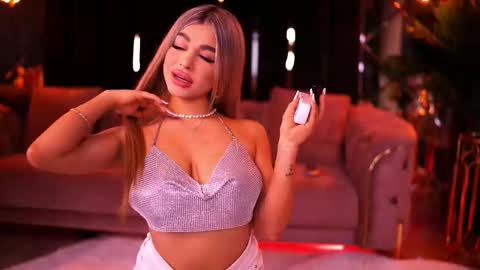 Bella online show from March 2026 07:08:02 PM