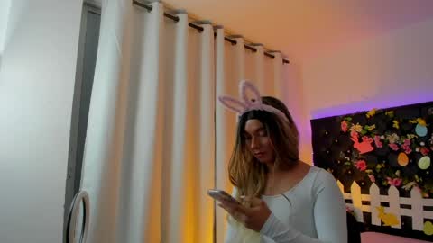 bellaroge online show from April 2026 05:08:02 AM