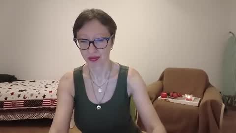 Emma online show from June 2026 07:29:01 PM