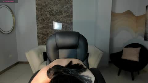 B E L L A  online show from May 2026 11:59:01 AM