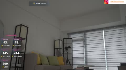 Snapshot of belle_adrienne chatting on February 2026 07:51:01 AM Belle Adrienne IG online show from February 2026 07:51:01 AM