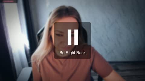 Snapshot of bellezza_ chatting on July 2026 02:07:02 PM Your Annabelle Wolf online show from July 2026 02:07:02 PM