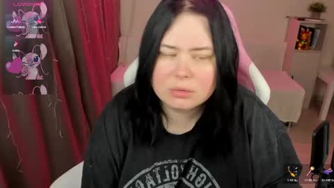 LinaBoo online show from April 2026 03:23:01 AM