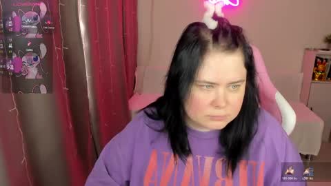 LinaBoo online show from April 2026 07:37:02 AM