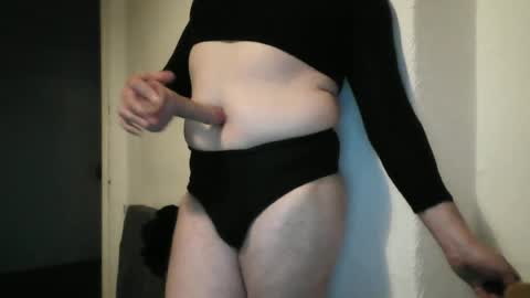 bellyfetish22 online show from June 2026 09:40:01 PM