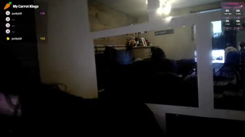 Snapshot of bendybunnyx chatting on July 2026 09:43:01 PM BendyBunnyx online show from July 2026 09:43:01 PM