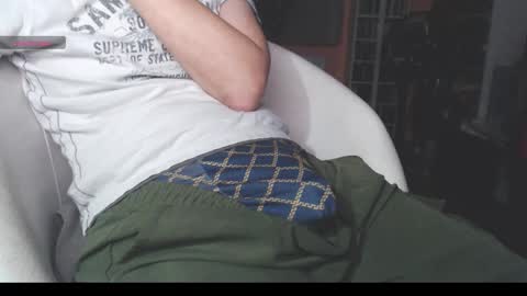 Snapshot of benijamin chatting on January 2026 11:09:02 PM benijamin online show from January 2026 11:09:02 PM