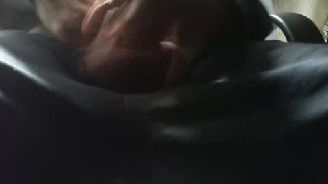 Snapshot of beninoam75 chatting on March 2026 04:33:01 PM beninoam75 online show from March 2026 04:33:01 PM