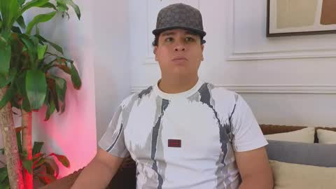 bennett_alejoo online show from April 2026 06:33:02 PM