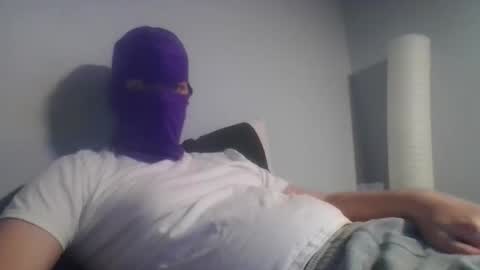 bennybueno online show from April 2026 04:20:02 AM