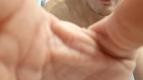 Snapshot of bennyc04041987 chatting on November 2025 05:12:01 PM BennyC online show from November 2025 05:12:01 PM