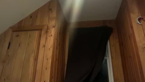 benny and innocentvixon online show from January 2026 05:00:01 AM