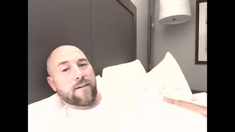 bensoncarverd online show from April 2026 03:37:02 AM