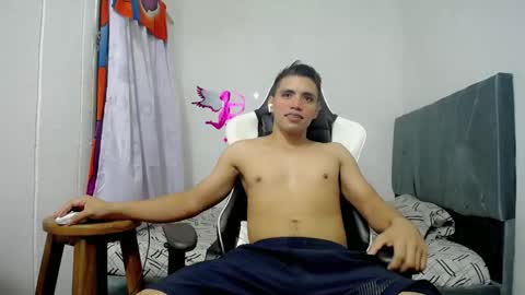 Bergon77 online show from March 2026 03:32:01 AM