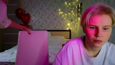 Snapshot of berry_assortment chatting on February 2026 10:58:01 PM Your sweet Tara and Eva online show from February 2026 10:58:01 PM