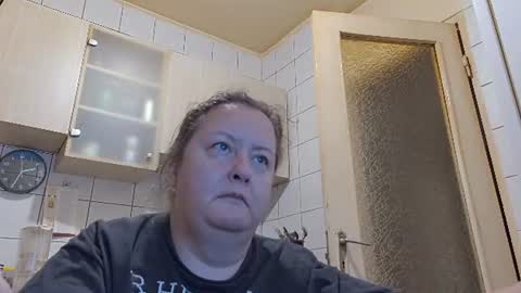 Snapshot of bethnorth chatting on July 2026 11:31:01 PM bethnorth online show from July 2026 11:31:01 PM
