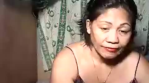 Snapshot of betty_83 chatting on July 2026 01:07:02 PM betty_83 online show from July 2026 01:07:02 PM