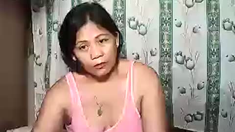Snapshot of betty_83 chatting on July 2026 02:28:01 AM betty_83 online show from July 2026 02:28:01 AM
