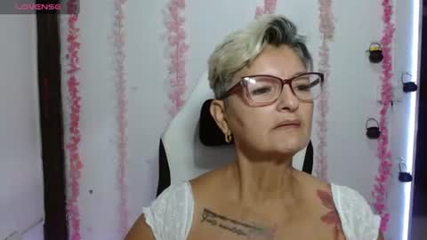 Snapshot of bety_cum3 chatting on June 2026 12:05:02 PM bibiana online show from June 2026 12:05:02 PM